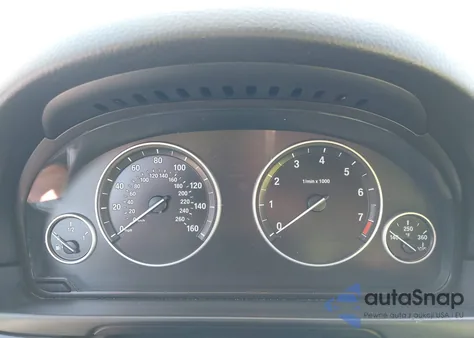 2013 BMW 528I из США, поврежденный, VIN WBAXG5C58DD229696